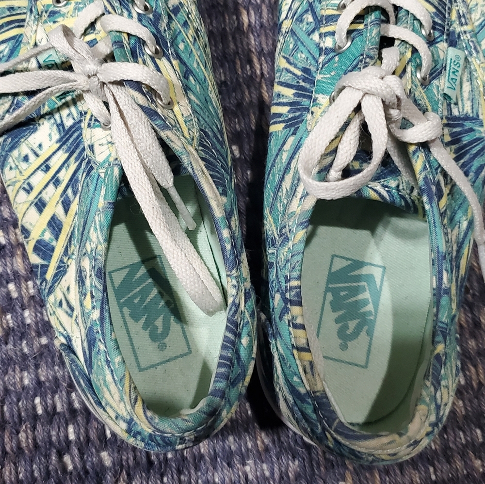 Vans Sneakers - Picture 9 of 13